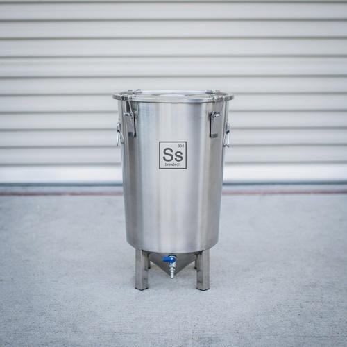 7 gal | The Brew Bucket ™ Fermenter Fermenter Brewmaster 